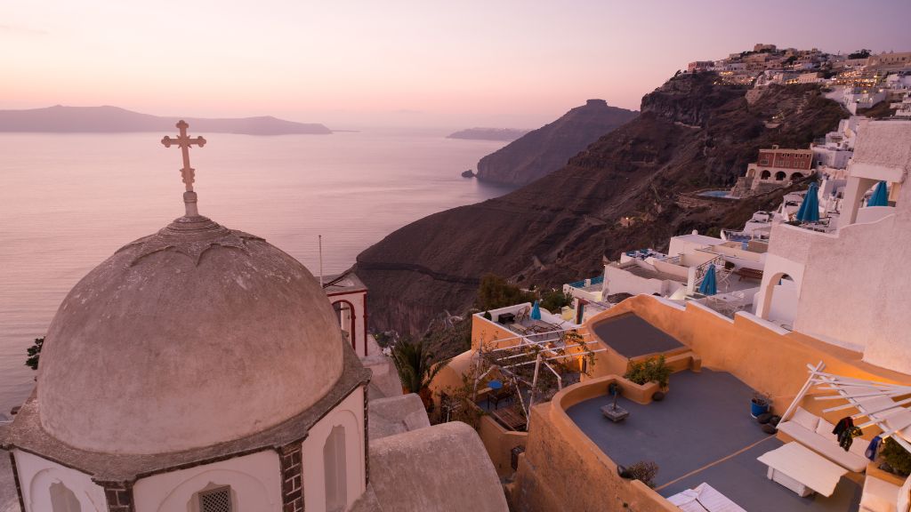 Fira: Travel Guide | Discover the villages of Santorini