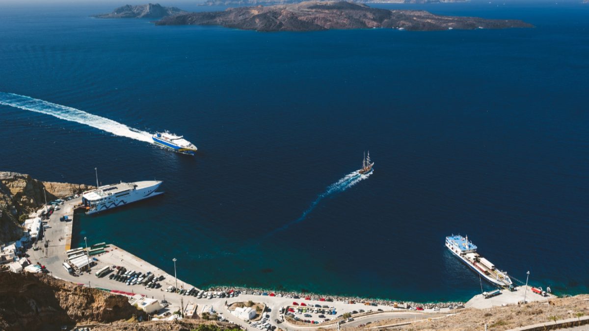 Santorini guide for cruise ship guests